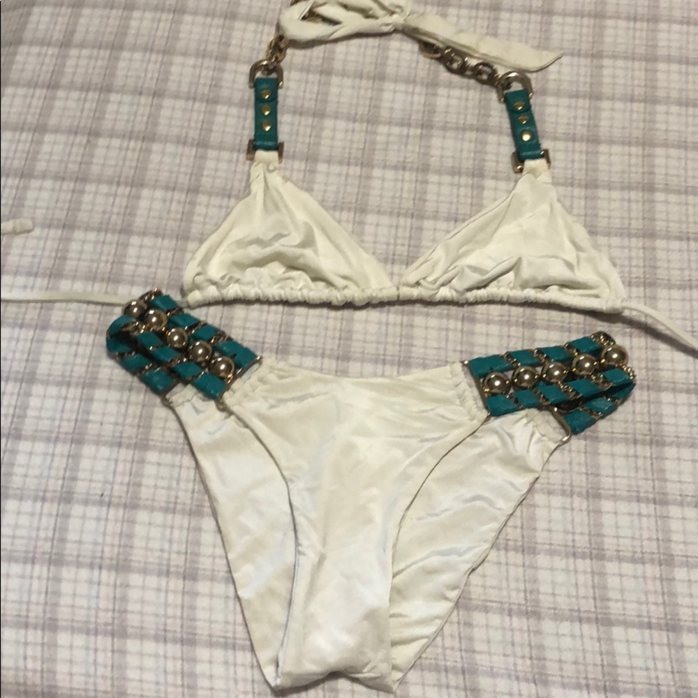 Beach Bunny Swimwear !!!